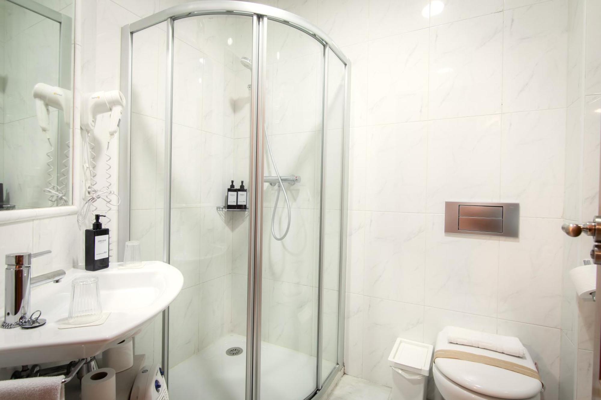 Apartamentos Vita Center Granada Buitenkant foto